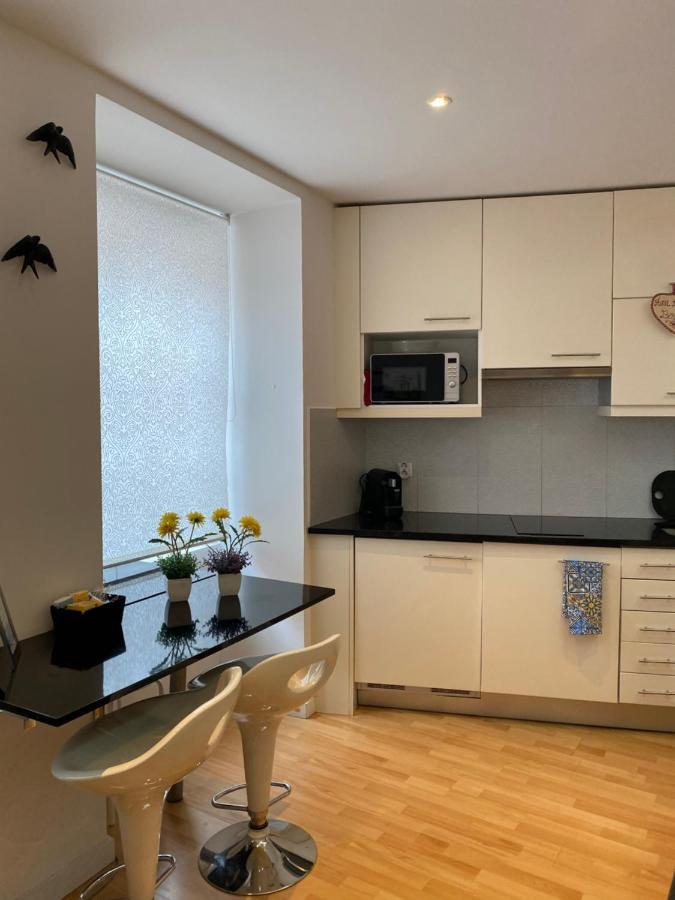 Apartment Beco Das Farinhas Lisbon Bagian luar foto