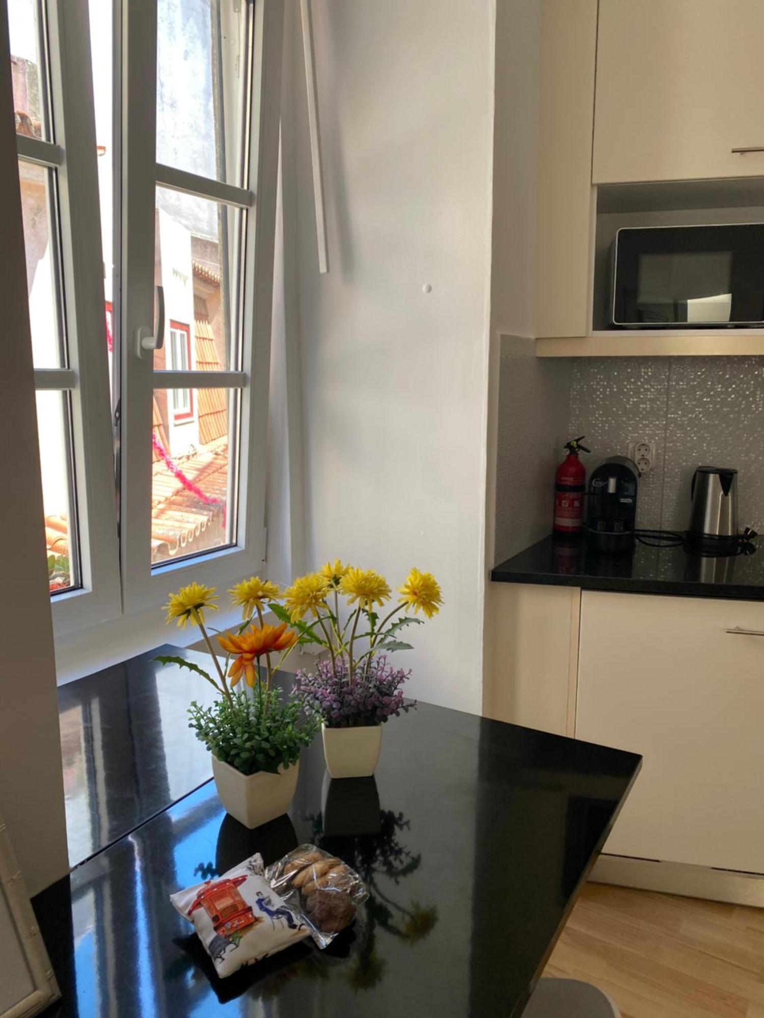 Apartment Beco Das Farinhas Lisbon Bagian luar foto